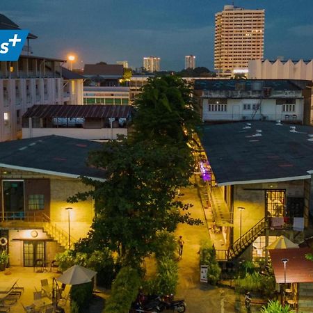 The Warehouse Chiang Mai Hotel Exterior photo