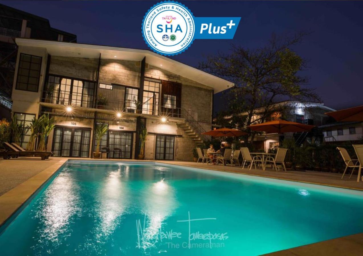 The Warehouse Chiang Mai Hotel Exterior photo