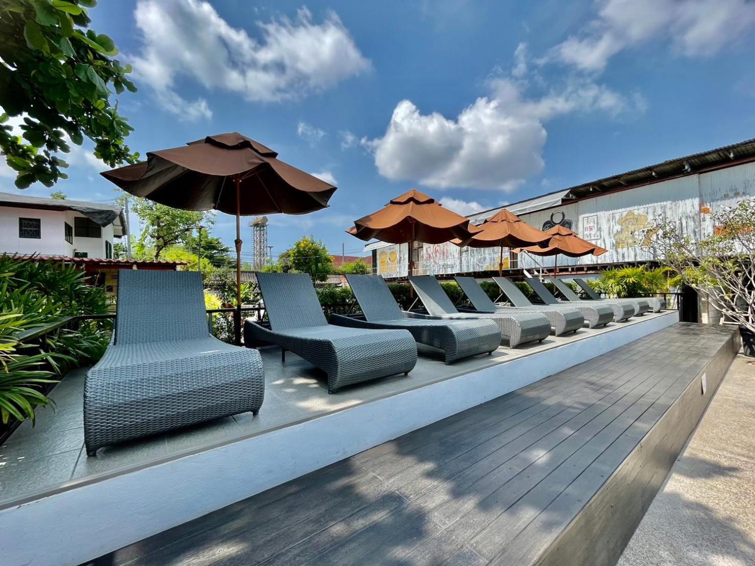 The Warehouse Chiang Mai Hotel Exterior photo