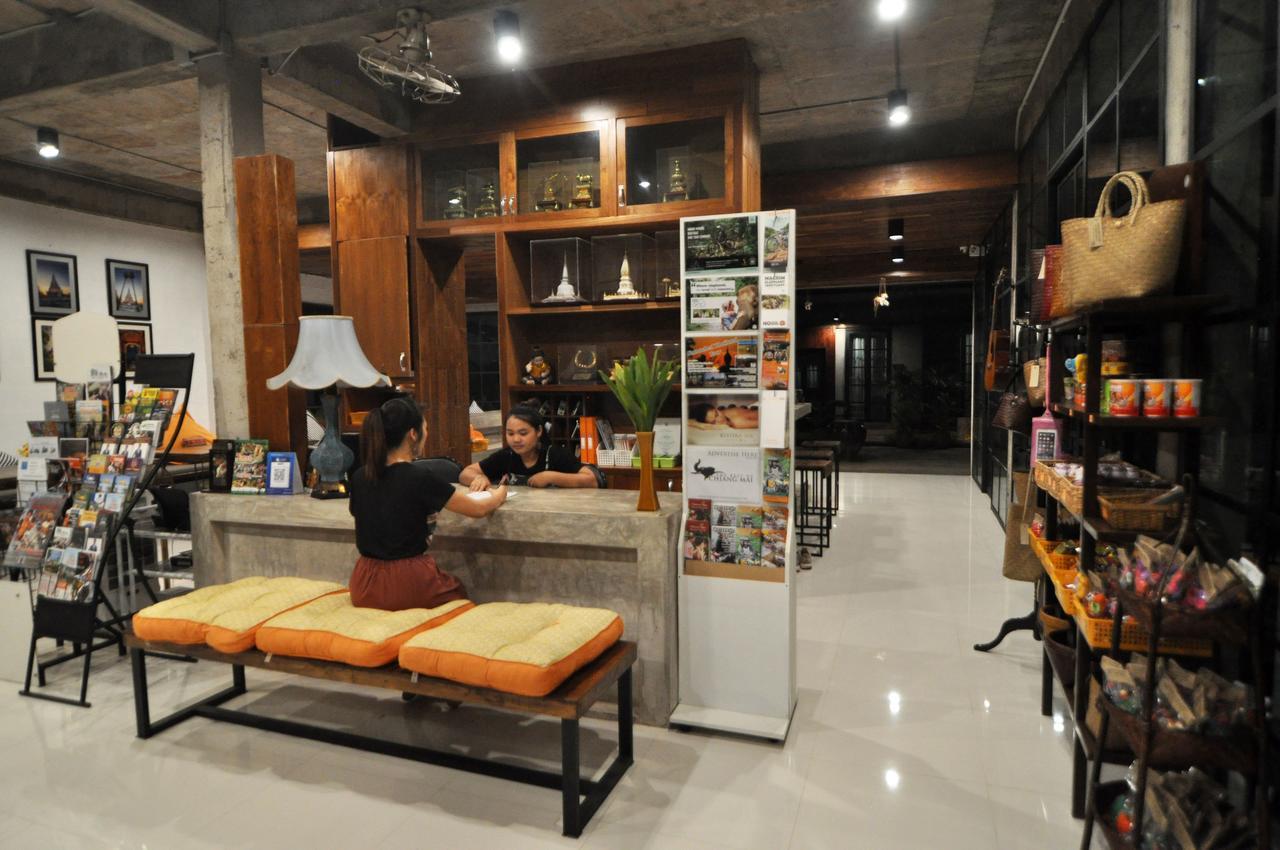 The Warehouse Chiang Mai Hotel Exterior photo